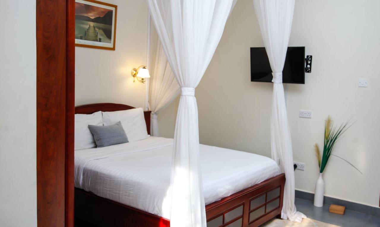 Fred And Winnie Bnb Kampala Exterior photo