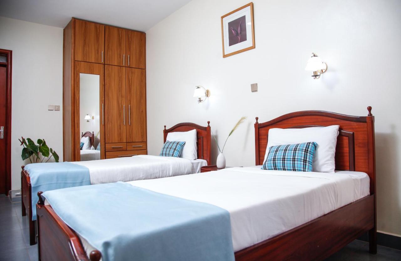 Fred And Winnie Bnb Kampala Exterior photo